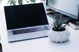 reparación del MacBook Pro a1708 en Barcelona